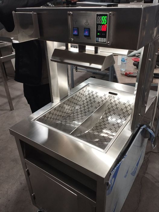 Nerjaveykadan oshxona jihozlari (stol,moyka,stellaj)