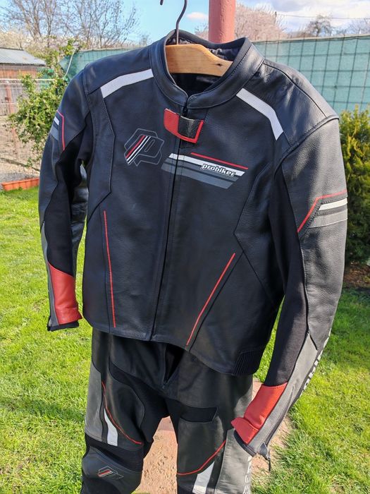 Costum piele moto impecabil+cadou geaca textil, ghete