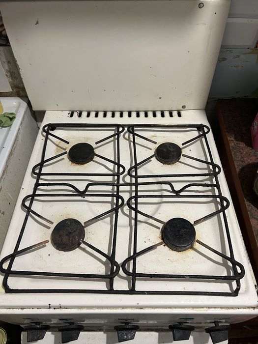 Продается газ за 5000 тг творог есть