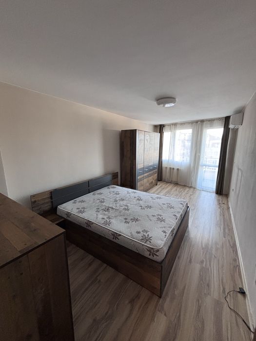 Дава се под наем Тристаен апартамент в София, Дървеница - 80 кв.м за 817.53 € - Снимка #2