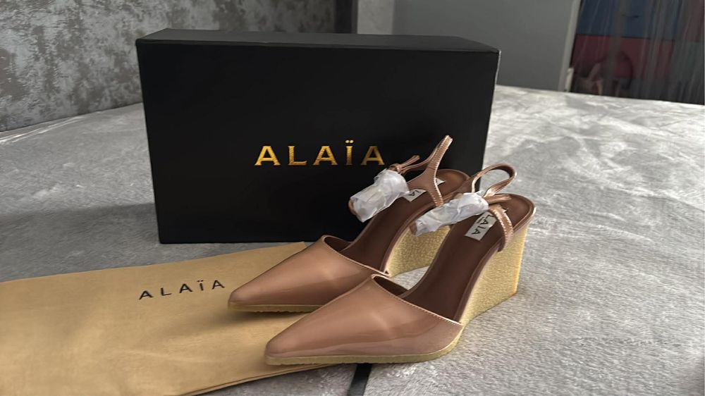 Дамски обувки Alaia