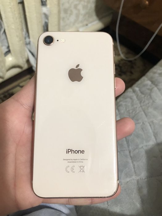 Айфон 8 только обмег