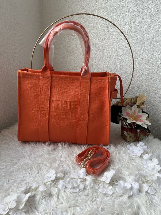 Marc jacobc с къса и дълга дръжка