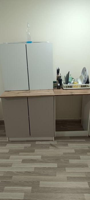 Продам верхние шкафы