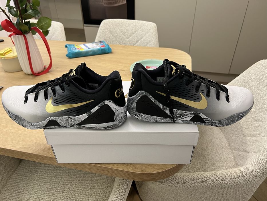 Kobe IX elite low em Protro MAMBACITA