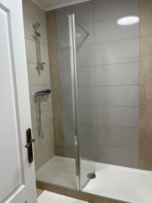 Inchiriez apartament