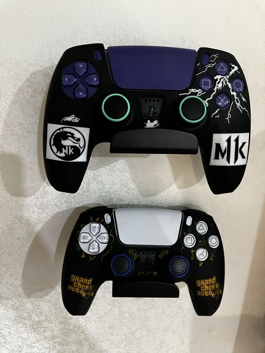 PS5 + 2 DualSense + PS Plus + игры + крепление