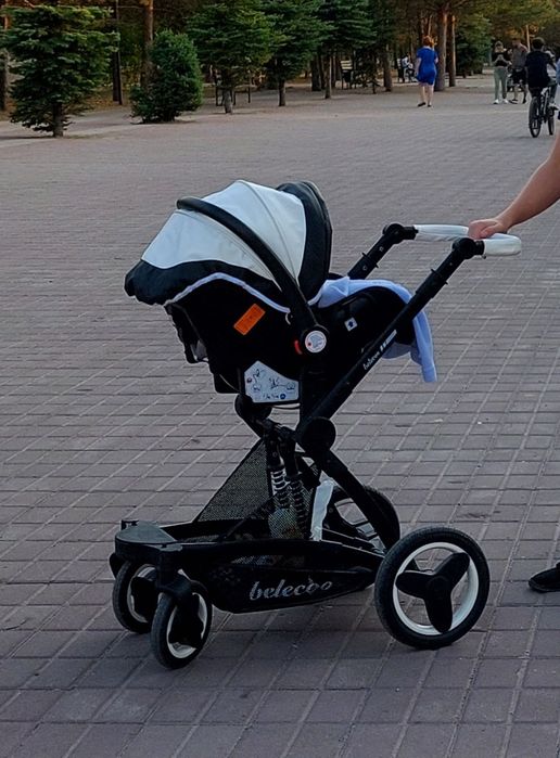 Коляска детская 3 в 1