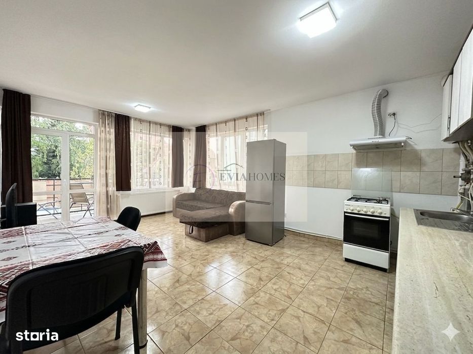 3 camere/La 1 minut de Iulius Mall
