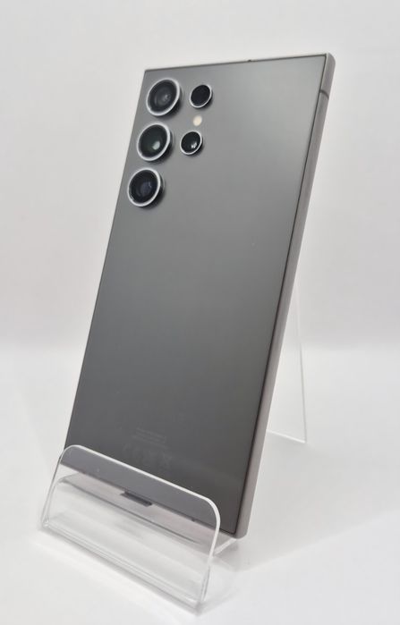 Samsung S24 Ultra / Gray/Black / 512 GB / DeluxGSM