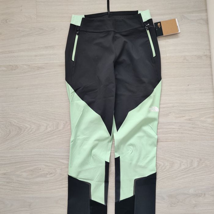 Pantaloni munte The North Face M noi