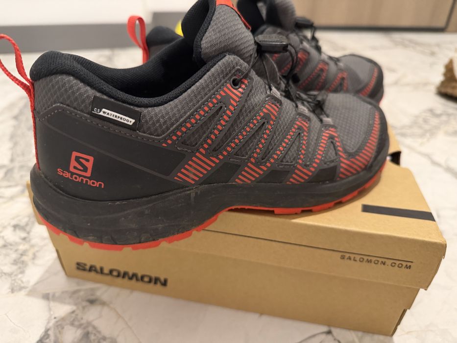 Salomon XA Pro V8 обувки