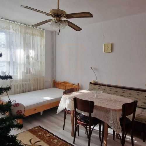 Дава се под наем Двустаен апартамент в Разград, Център - 64 кв.м за 204 € - Снимка #3