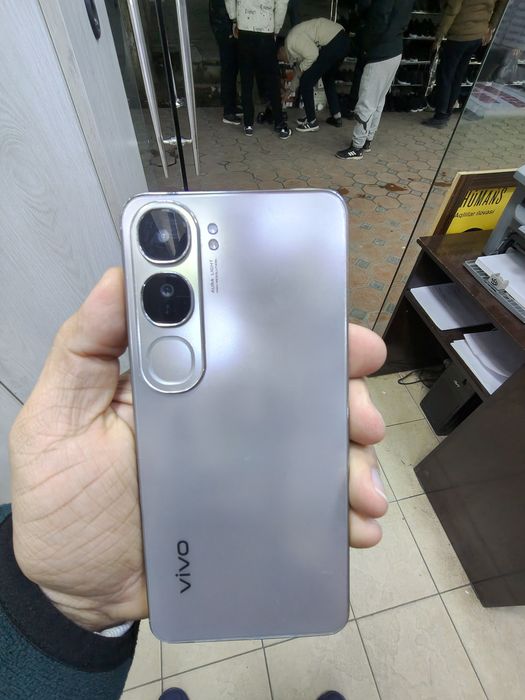 Vivo V40 Lite angina ishlatilgan