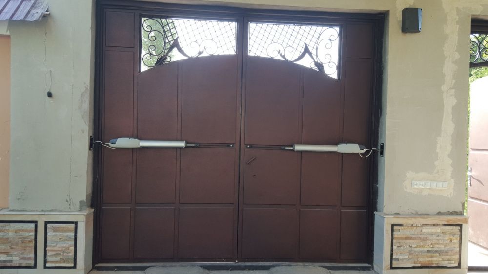 Автоматика для Распашных Ворот.2суток без света 3 пульта.