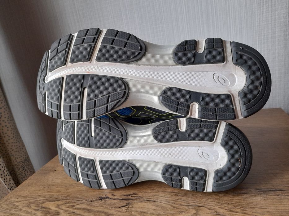 Asics gel pulse 9 маратонки 47 номер.