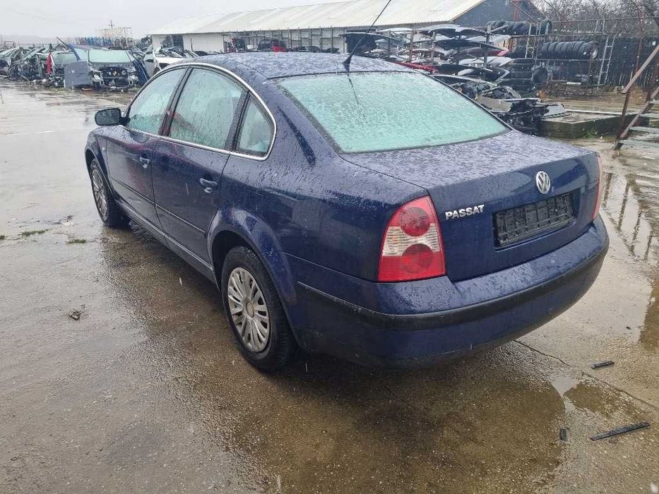 DEZMEMBREZ/dezmembrari passat b5 2000 dezmembrez touran touareg passat cc b7 b6 b5 golf 5 6 eos crafter