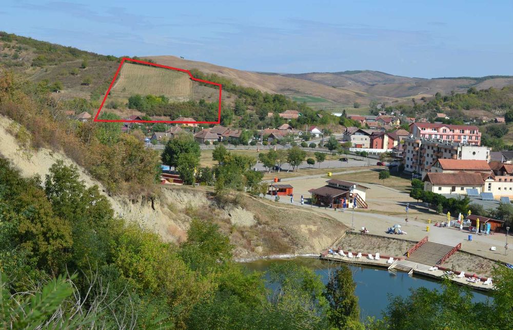 De vânzare teren intravilan de 1,1 hectare in sat Cojocna
