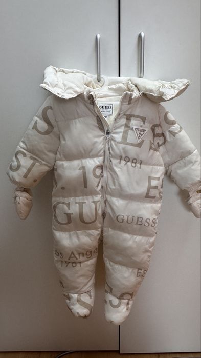 Combinezon Guess 3-6 luni