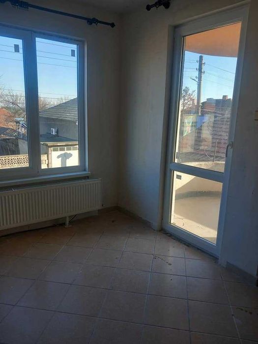 Продава се Двустаен апартамент в Русе, Широк център - 69 кв.м за 1985 €/кв.м - Снимка #1