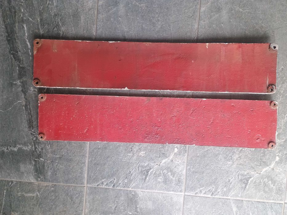 Tabla CFR .Număr locomotivă CFR .Reclama. Tabla veche.