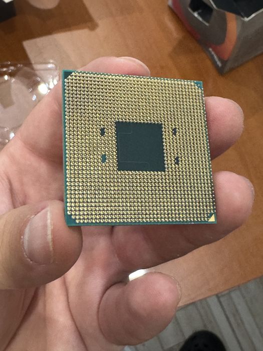 Ryzen 3 3200G plus Cooler