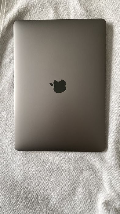MacBook Air M1 8/256