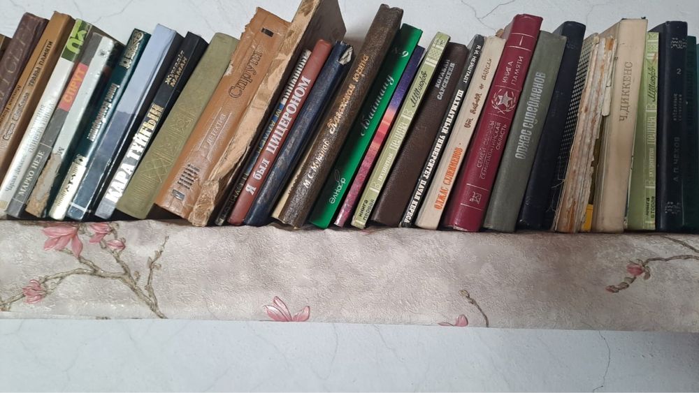 Продам разные книги