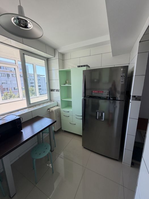 Inchiriez apartament 2 camere zona parc IOR