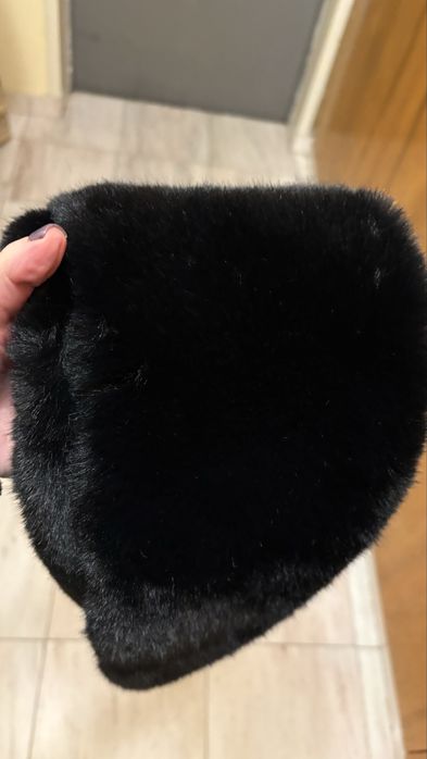 Изкуствена яка нова