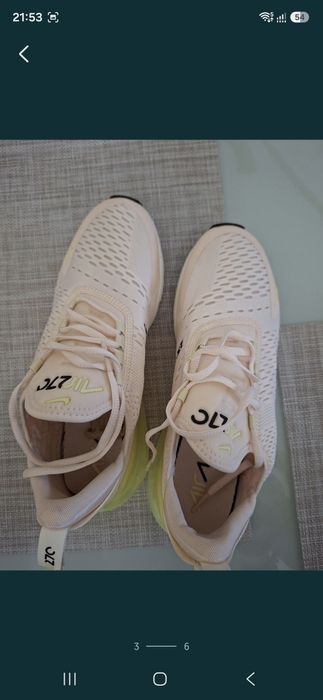 Кроссовки новые Nike