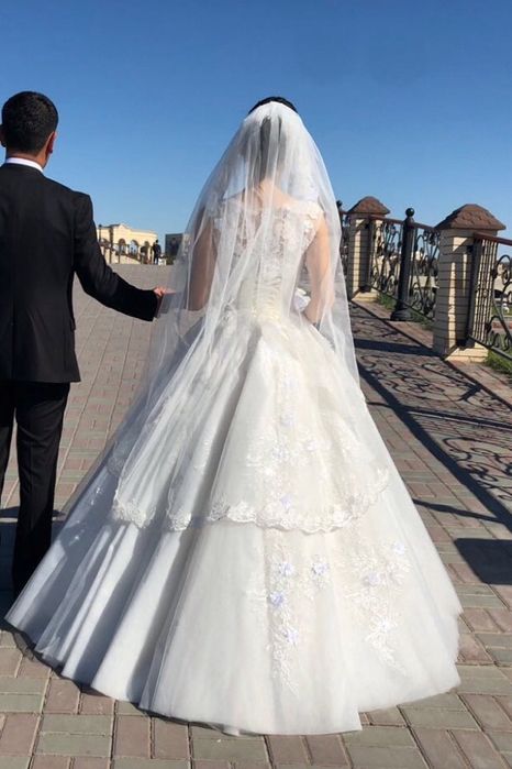 Продаётся свадебное платье, одевалось 1 раз