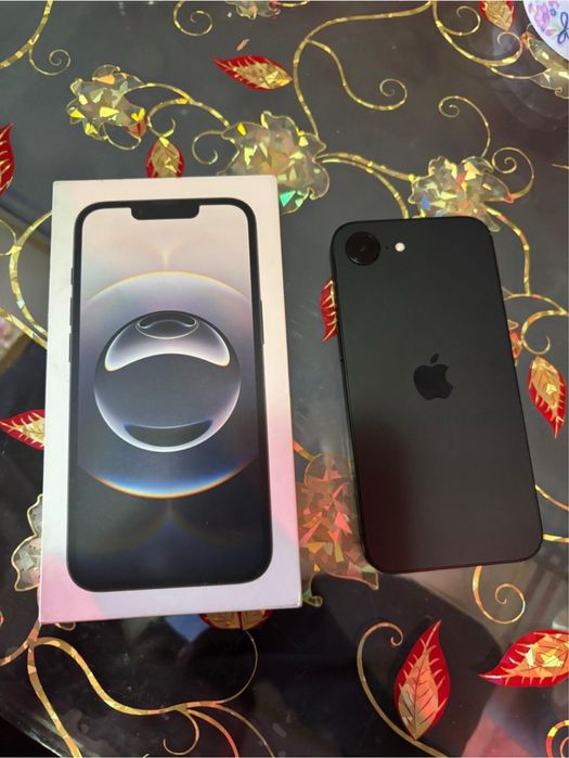 Iphone 16 e full box