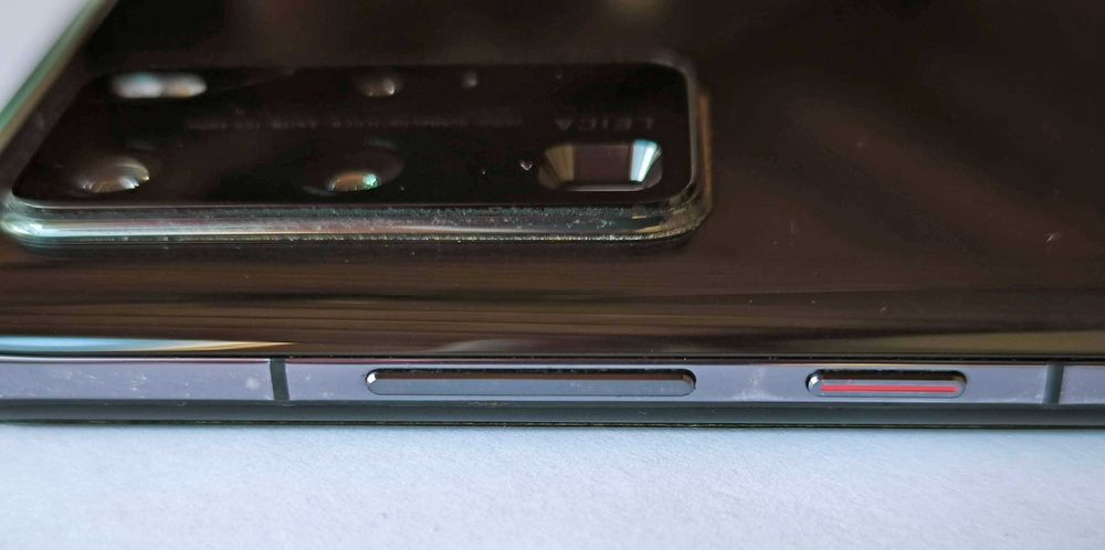 Продавам Huawei P40 Pro, 256GB, 8GB RAM (използван)