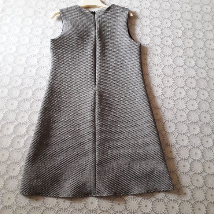 Платье нарядное для девочки.