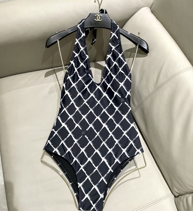 Купальник chanel