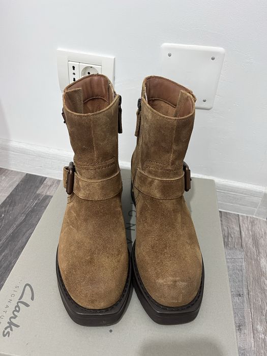 Cizme din piele intoarsa, marimea 38