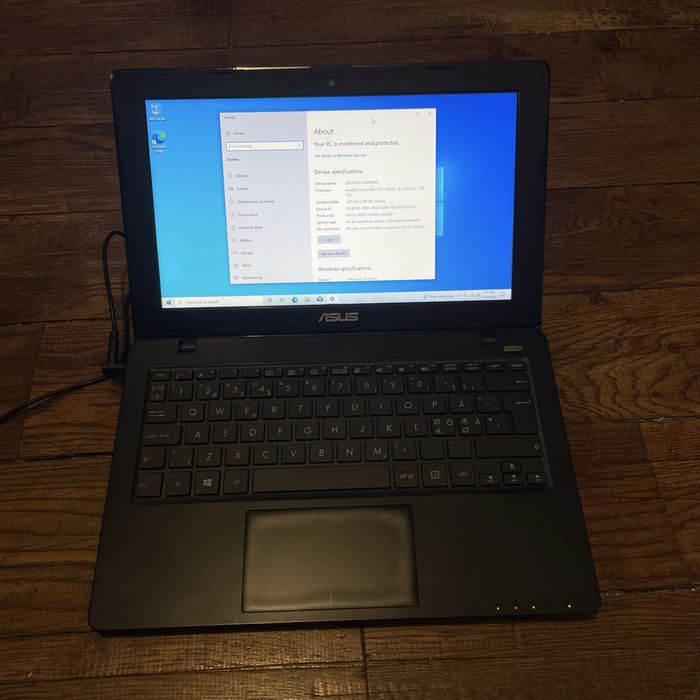 Laptop asus x200m