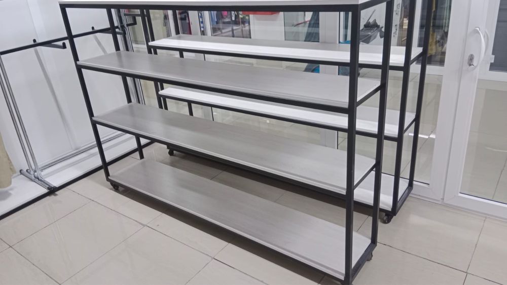 Мебель для бутика рейл