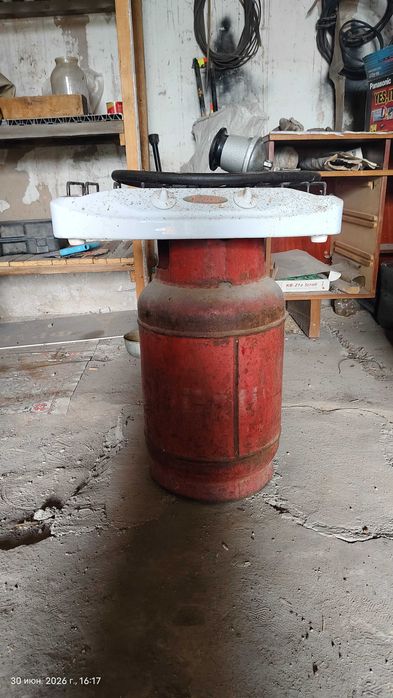 Газовая плита с газовым баллоном