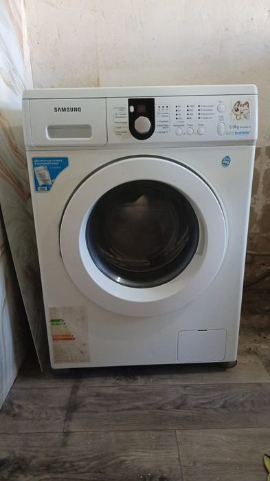 Продам стиральную машину