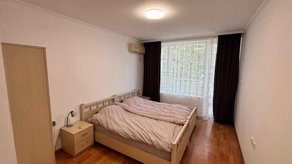 Луксозен триетажен пентхаус в к-с Нев, Сарафово