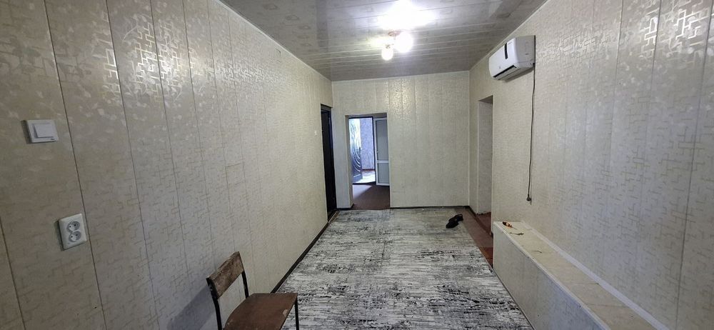 Dom sotiladi 4 etaj 4 xonali