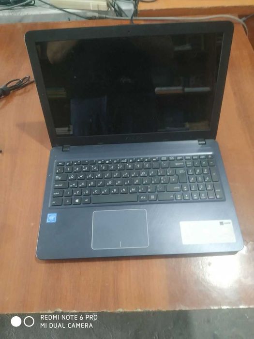 ASUS noutbuk не работает