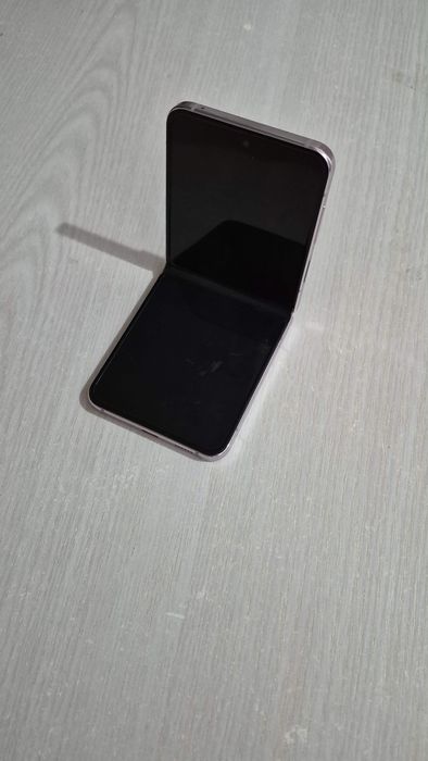 Samsung Galaxy Z flip 5 , 512 gb , impecabil