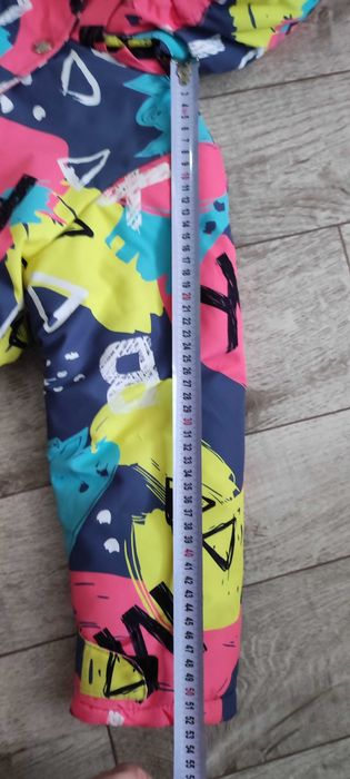 Зимняя куртка с полукомбинезоном на девочку