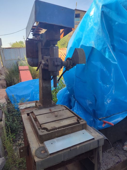 Продам сверлильный станок