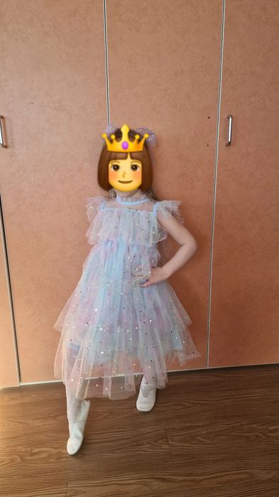 Нарядное платье для девочки