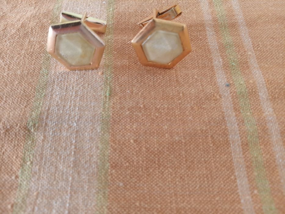 Обеци,медальон,пръстени,гривна