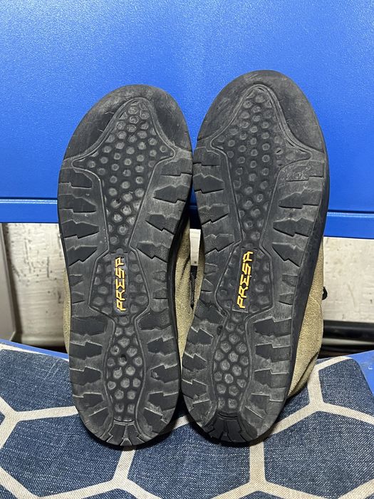 Кроссовки scarpa треккинговые